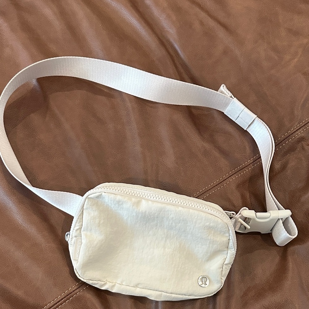 Lululemon Belt Bag